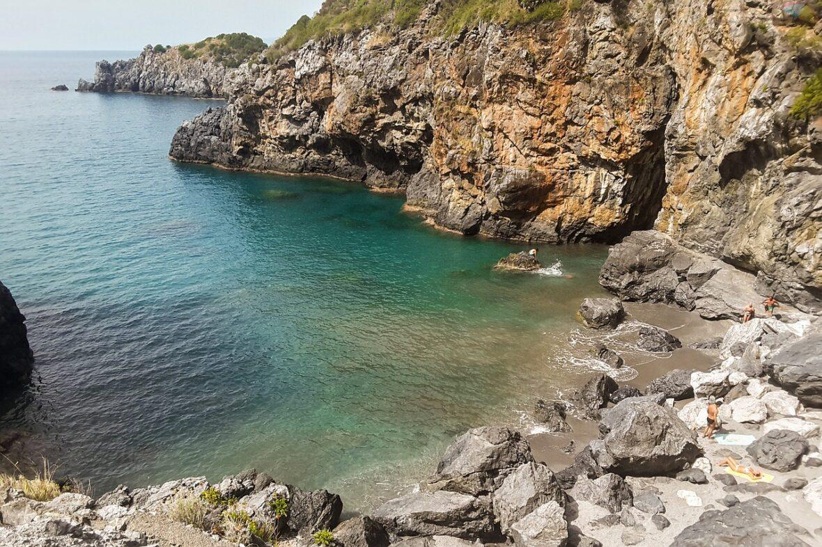 Caletta Rovaglioso, Italija letovališta, plaže, Italija, Italija leto ...